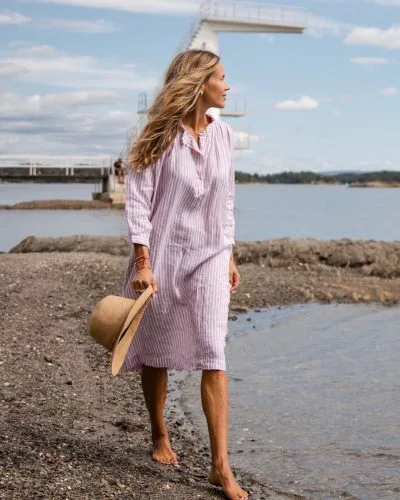 Sofiakjole kort – rødstripete